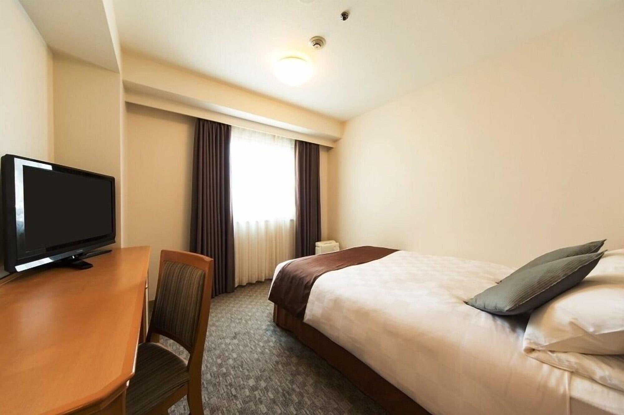Osaka Tokyu Rei Hotel Экстерьер фото