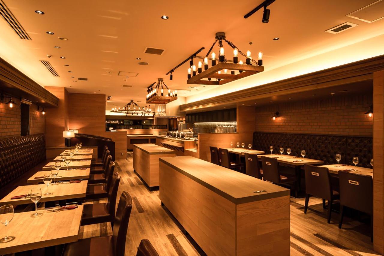 Osaka Tokyu Rei Hotel Экстерьер фото