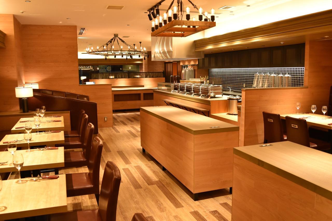 Osaka Tokyu Rei Hotel Экстерьер фото